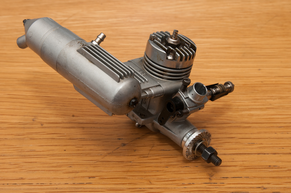 OS MAX 10 FP エンジン 2ストローク OS MAX 10 FP エンジン 2ストローク OS MAX 10 FP エンジン 2